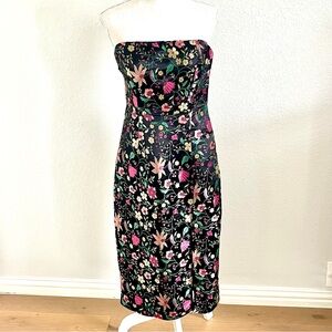 🔥Lulu's Black Floral Festive Metallic Strapless Dress🔥